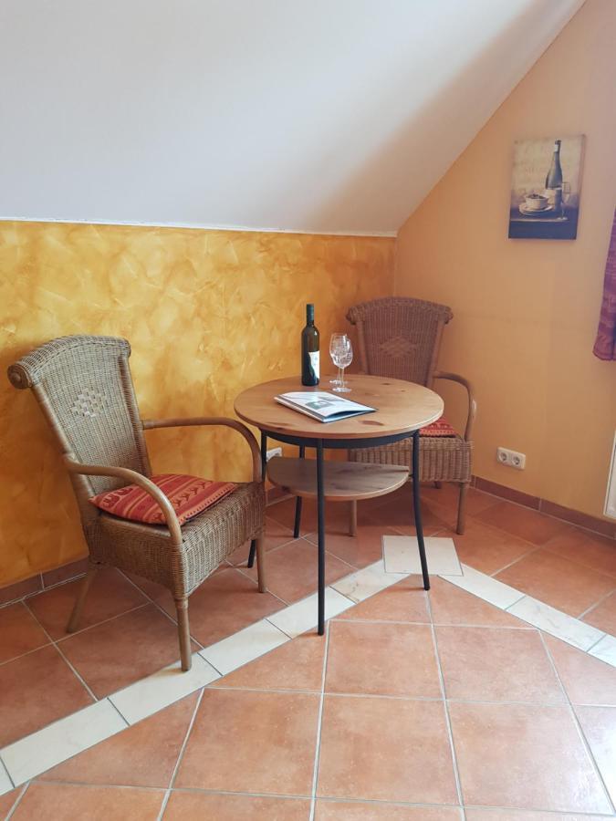 Weingut Und Gaestehaus Henrici Friesenheim is an Ortsgemeinde Екстериор снимка