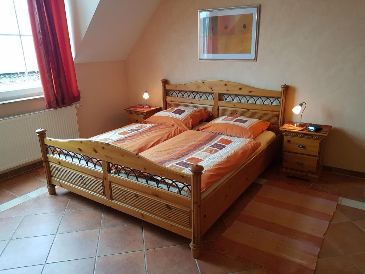Weingut Und Gaestehaus Henrici Friesenheim is an Ortsgemeinde Екстериор снимка