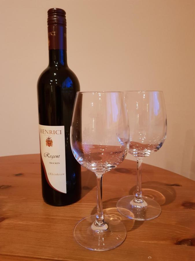 Weingut Und Gaestehaus Henrici Friesenheim is an Ortsgemeinde Екстериор снимка